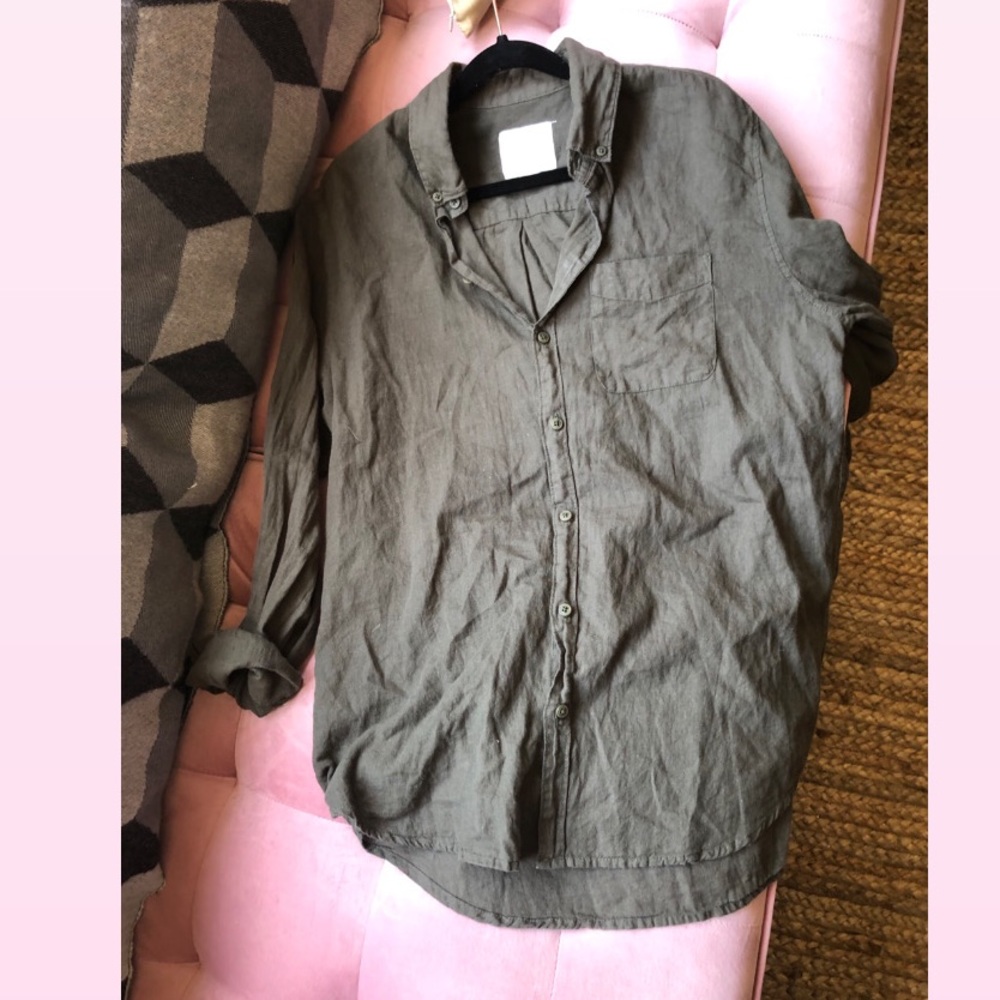 OVERSIZED LINEN BUTTON UP